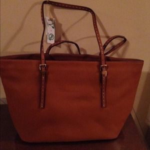 Camel Color faux Leather Handbag. (Just Reduced)