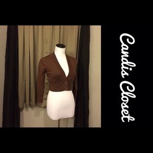 Brown 3/4 sleeve Layering Top