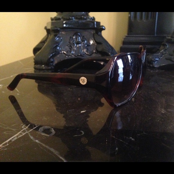 Tortoise Jessica Simpson Sunglasses