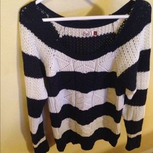 Super cute sweater!