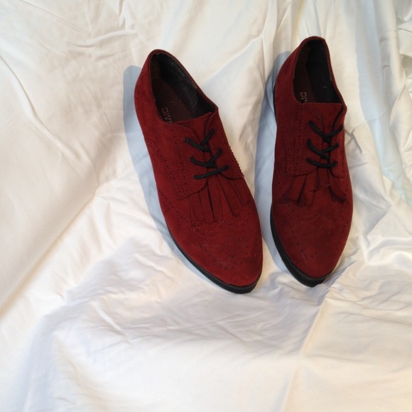 Creeper style lace up shoe