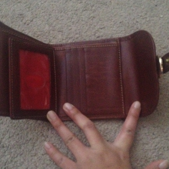 Wallet 💼 - Picture 3 of 4