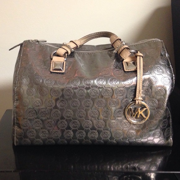 Michael Kors Monogram Bag (AUTHENTIC)