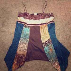 Beautiful Earth-Toned Long Flowy Tank Top