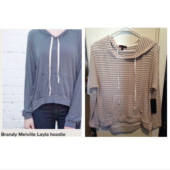 Sweaters - 🚫Bundled Hoodie