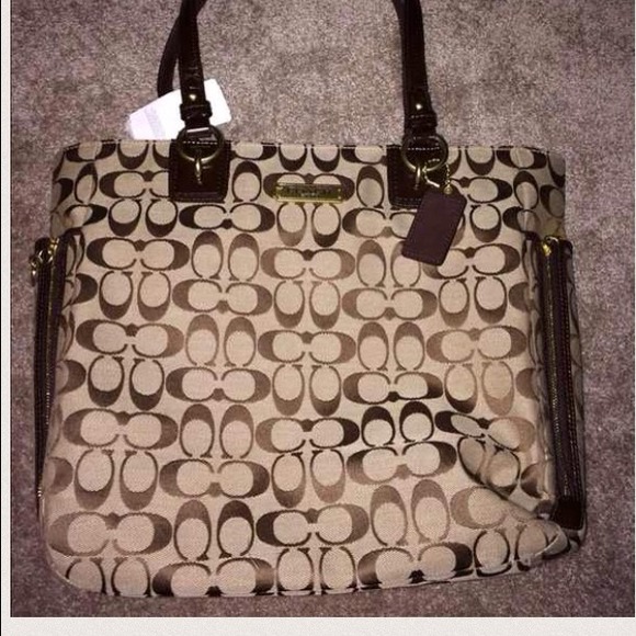 Coach purse and wallet