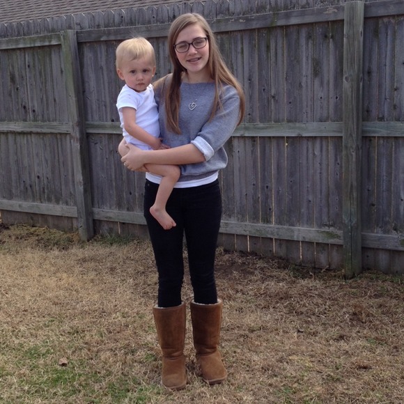 Hi I'm new to this, I'm 13, bargainer, athlete!!!!