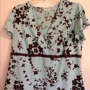 Plus sized Cato wrap top 14/16W