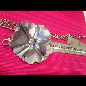 Flower chain belt
