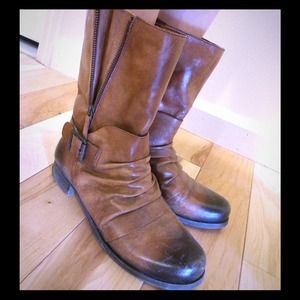 Vince Camuto rugged midi boots