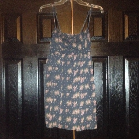 Gorgeous dress with floral print
