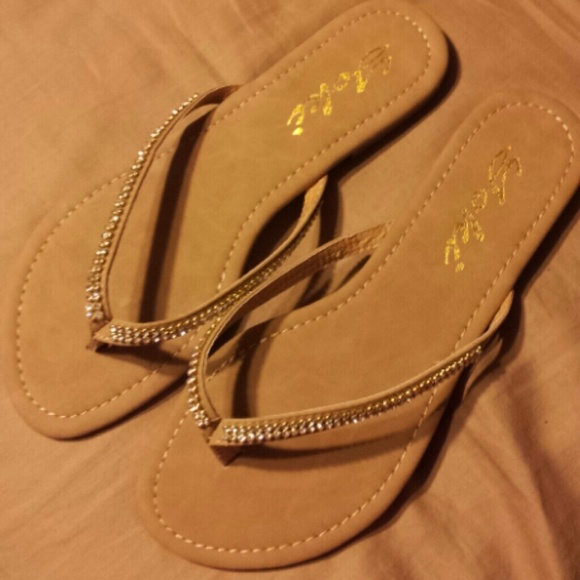 BEAUTIFUL SANDALS SUMMER TIME!!