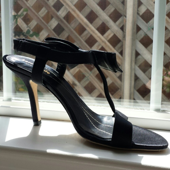 SOLD Kate Spade 'Lovely' Black Sandal - Picture 2 of 4