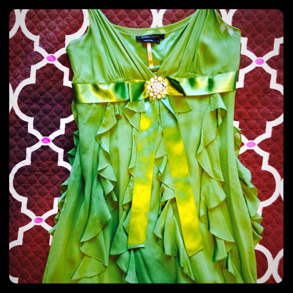 BCBG Green Silk Mini Dress w/Rhinestone Broach