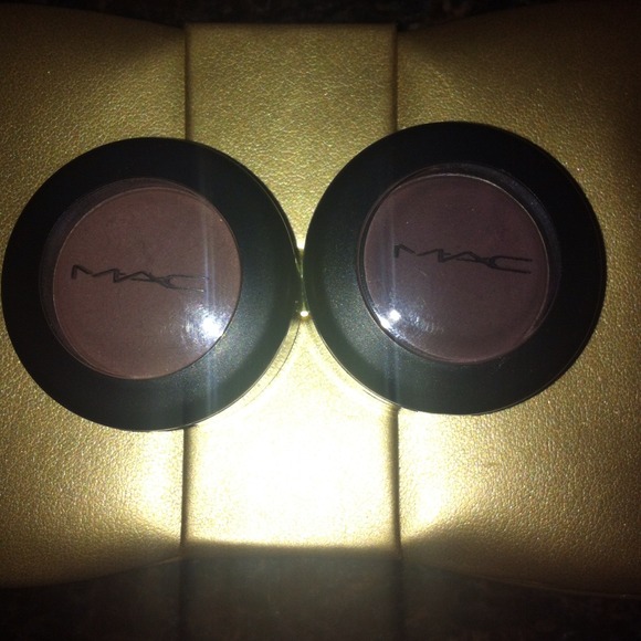 ‼️SOLD SOLD‼️AUTHENTIC MAC EYESHADOW