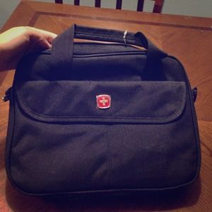 SwissGear Netbook computer brief.