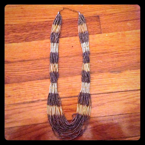 Statement necklace