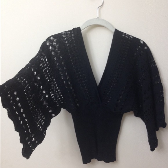 Knitted black top