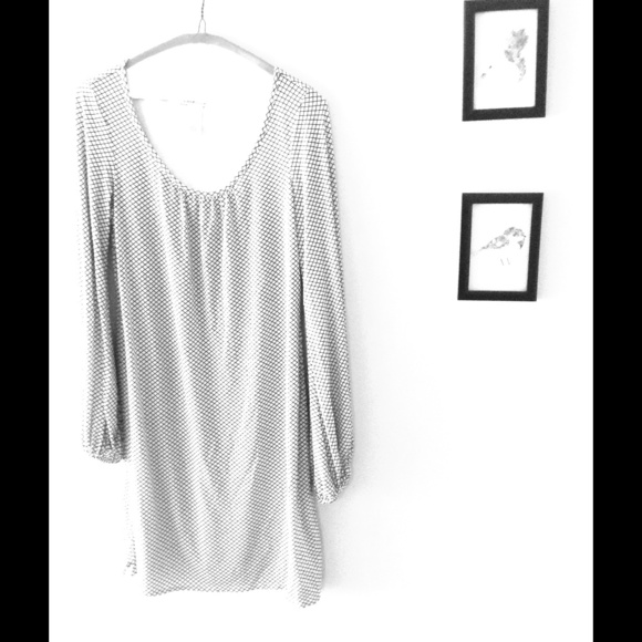 Black and white mod dress