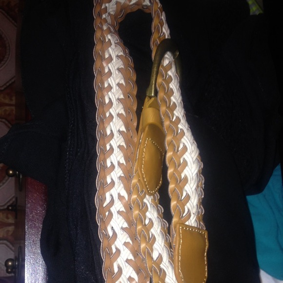 Forver21 belt size small💢💢sale only today