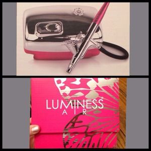 Luminous makeup air brush