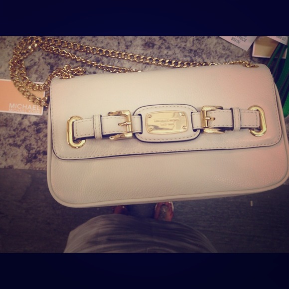 Michael Kors Hamilton Flap