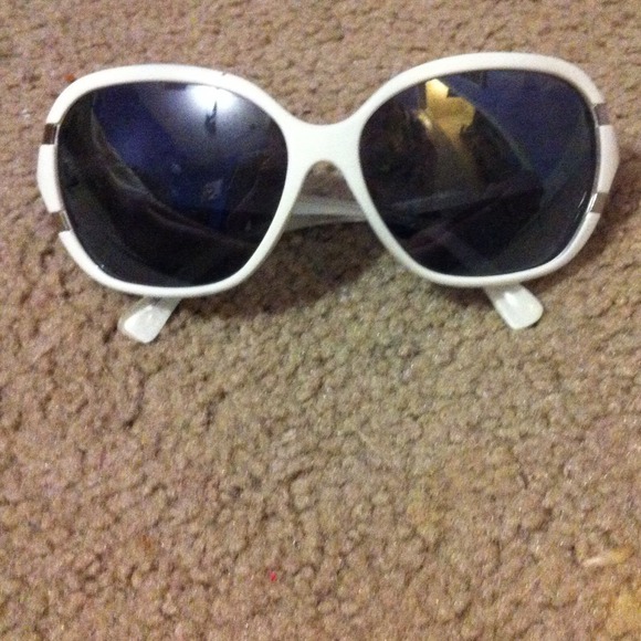 White sunglasses