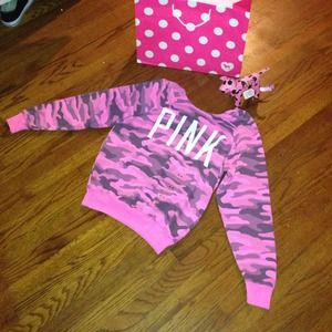 FINAL PRICE Pink camo crew neck