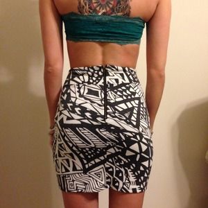 ⛔️SOLD⛔️high waisted body con skirt