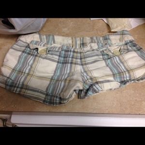 O Neil shorts size 3