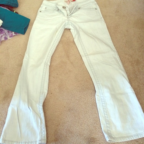 Aeropostale faded denim jeans (read description)