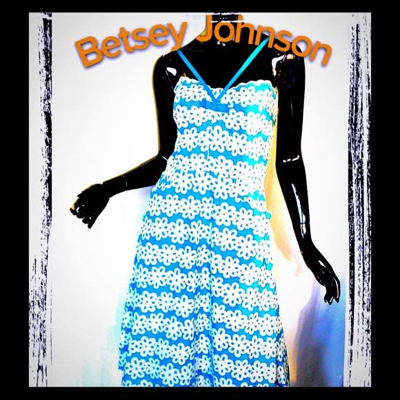 💰REDUCED-Blue Floral Sundress