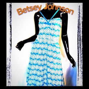 💰REDUCED-Blue Floral Sundress