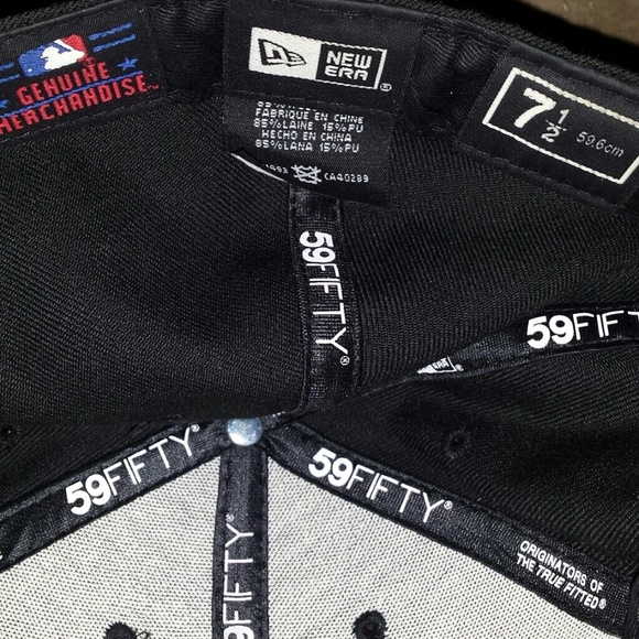 Mariners hat - Picture 4 of 4