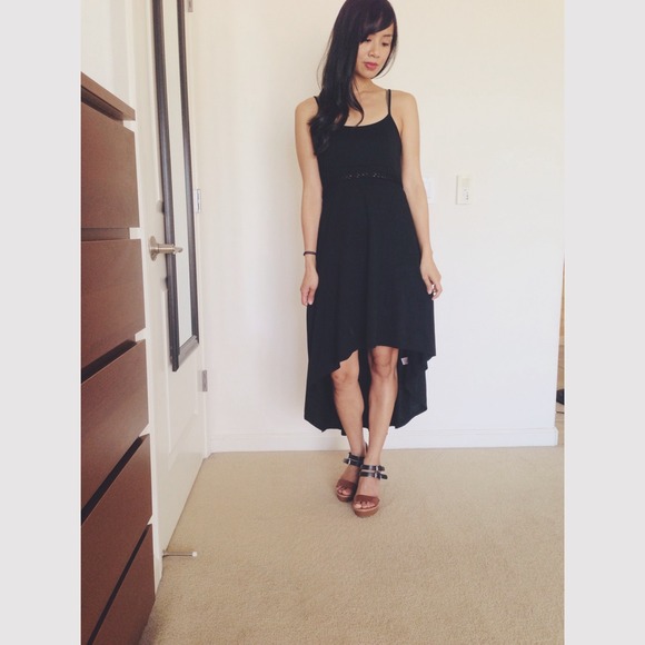 Black asymmetrical spaghetti strap dress - Picture 1 of 2