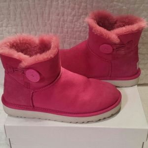 UGG Mini Bailey Button Boots Neon Pink Size 7