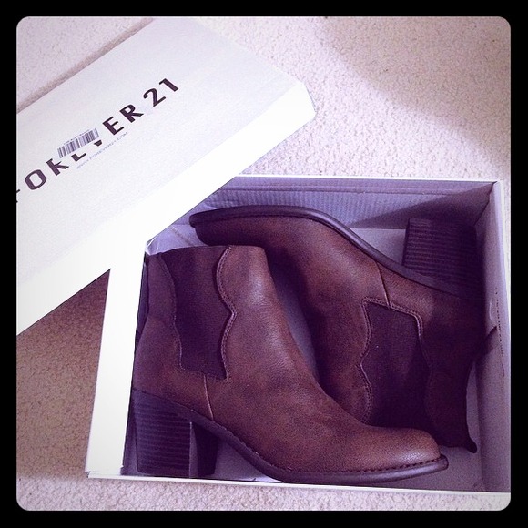 Forever 21 Shoes - Ankle booties