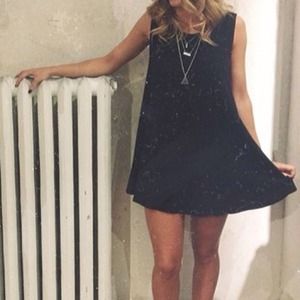 Brandy Melville Alena Dress❗