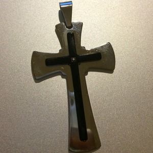Cross pendant