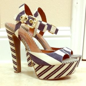 Jessica Simpson Striped Heels