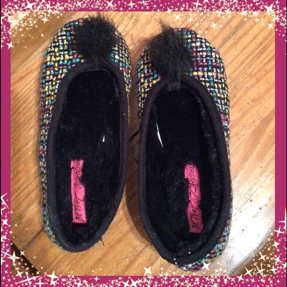 ❌SOLD❌Betsey Johnson black pom pom tweed slippers - Picture 2 of 4