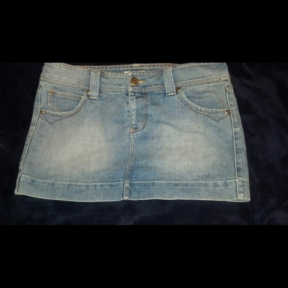 Super cute jean skirt