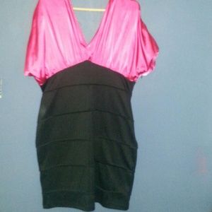 ??Pink and black dress & owl ring