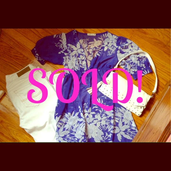 Forever21 pretty blue sheer top. Small.