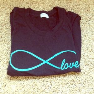 **RARE** Brandy Melville Infinity ❤️ Muscle T