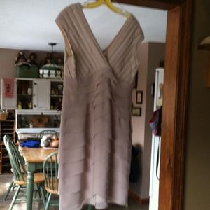 Beige ruffle dress for pa77