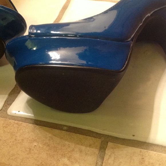 Teal peep toe heels brand new on,y tried on 7.5 - Picture 4 of 4