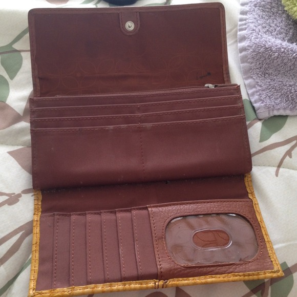 Fossil tri-fold billfold - Picture 2 of 2