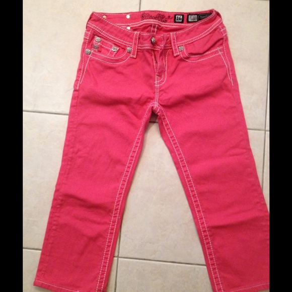 Girls Pink Miss Me Capris ** Bundle for alstokes