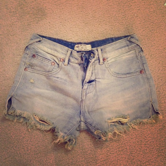 Free People distressed shorts - Picture 1 of 3